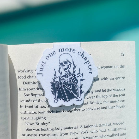 Just One More Chapter Magnetic Bookmark